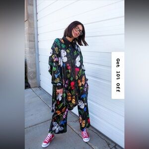 TOP ONLY Dressed in LALA Satin Playsuit in Folklore Florals size L